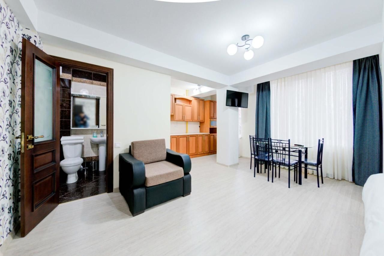 Отель Catherine Hotel Кишинёв