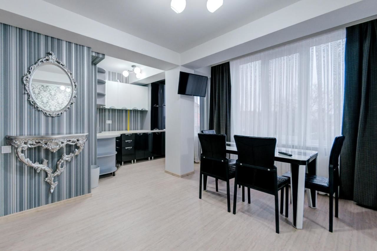 Отель Catherine Hotel Кишинёв